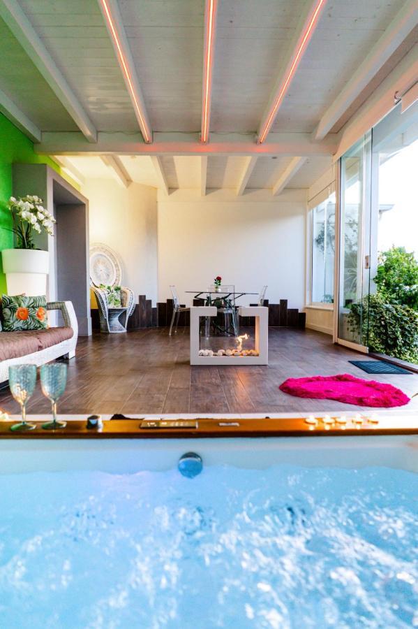 Resort Villa La Perla Sul Mare Leporano Extérieur photo