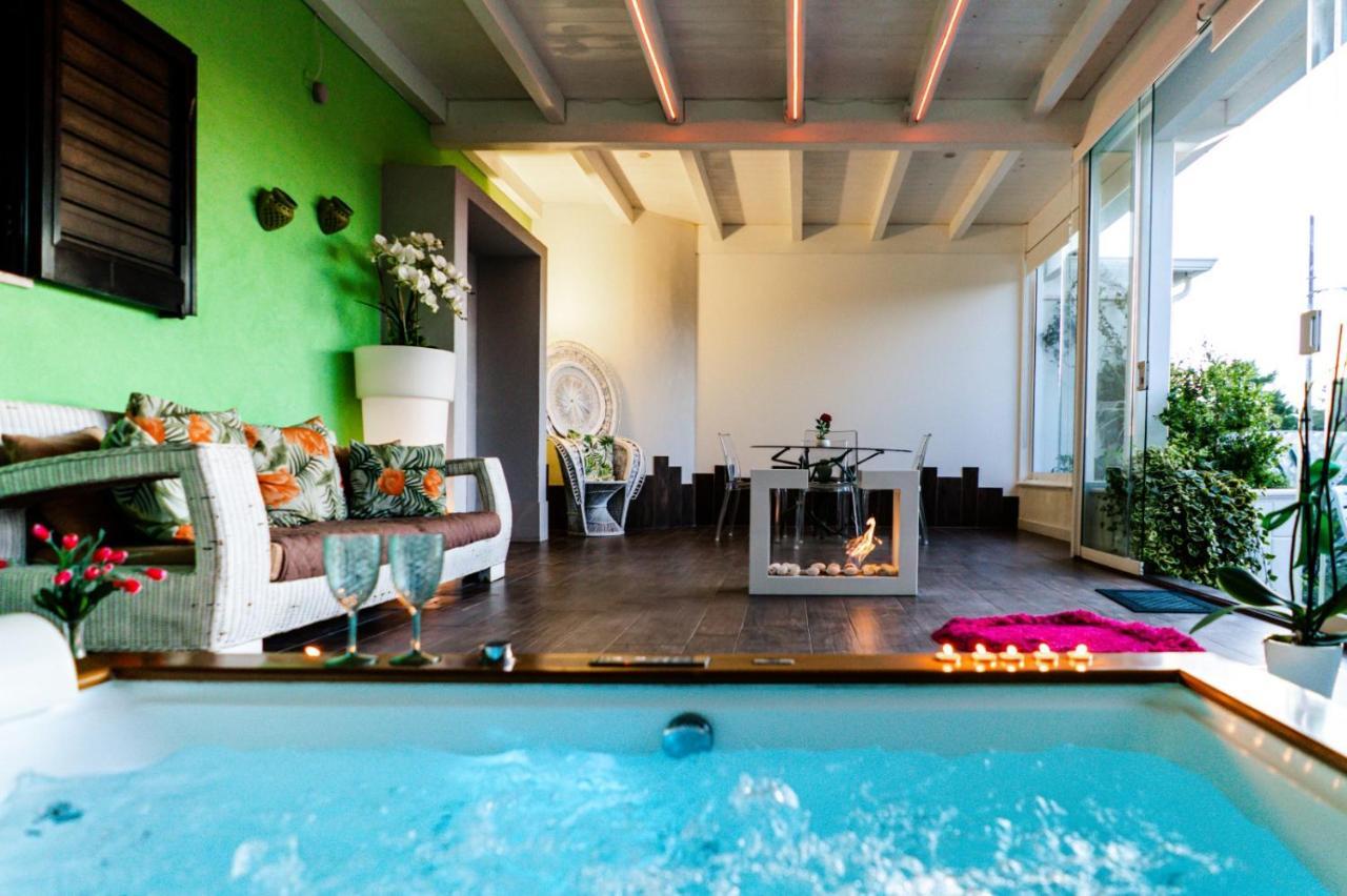 Resort Villa La Perla Sul Mare Leporano Extérieur photo